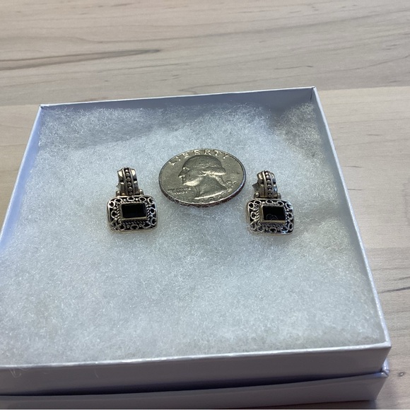 Sterling silver and black onyx earrings - Picture 1 of 4